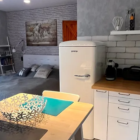 Apartament Wczasowa Z Tarasem/Ogrodkiem Ustka Exterior photo