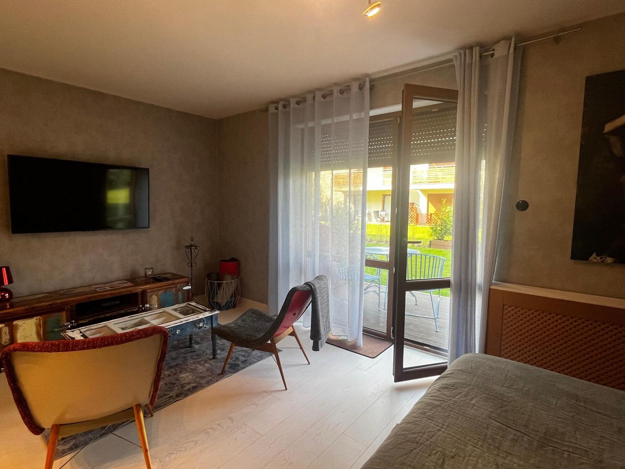 Apartment Wczasowa Z Tarasem/ogrodkiem